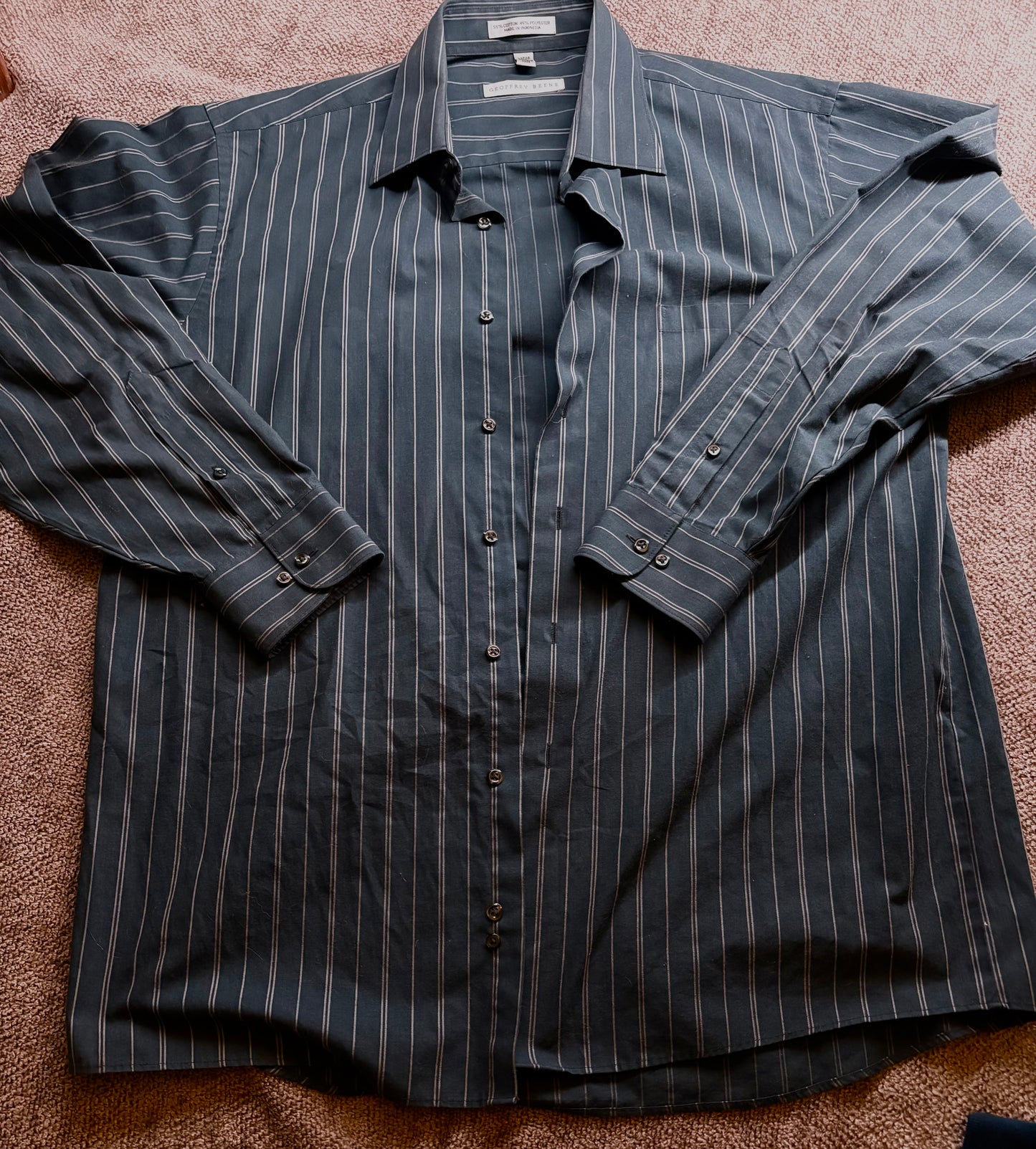 Geoffrey Button Up (large)