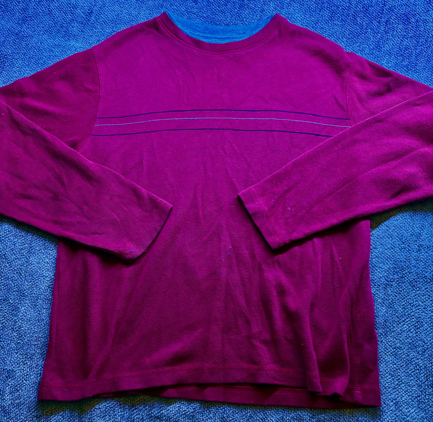 Red Thermal (Black and grey strips) (Medium)
