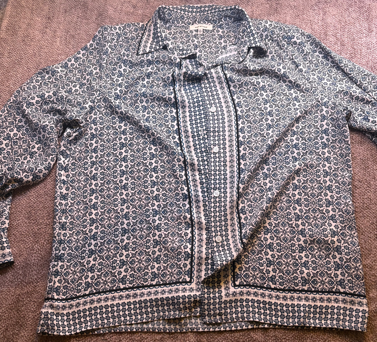 Silk Button up (Medium)